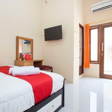 Hotel Reddoorz Syariah Near Untag Banyuwangi Banyuwangi  Esterno foto